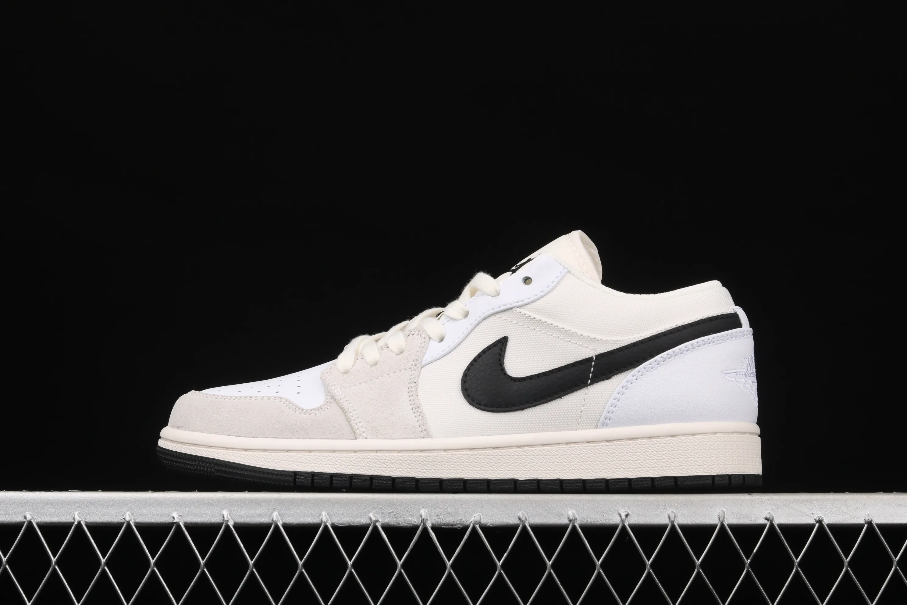 All categories Air Jordan Jordan series basketball shoes Air Jordan 1 Low Air Jordan AJ1 Low AJ1 Joe 1 low white and black canvas splicing DC3533-100